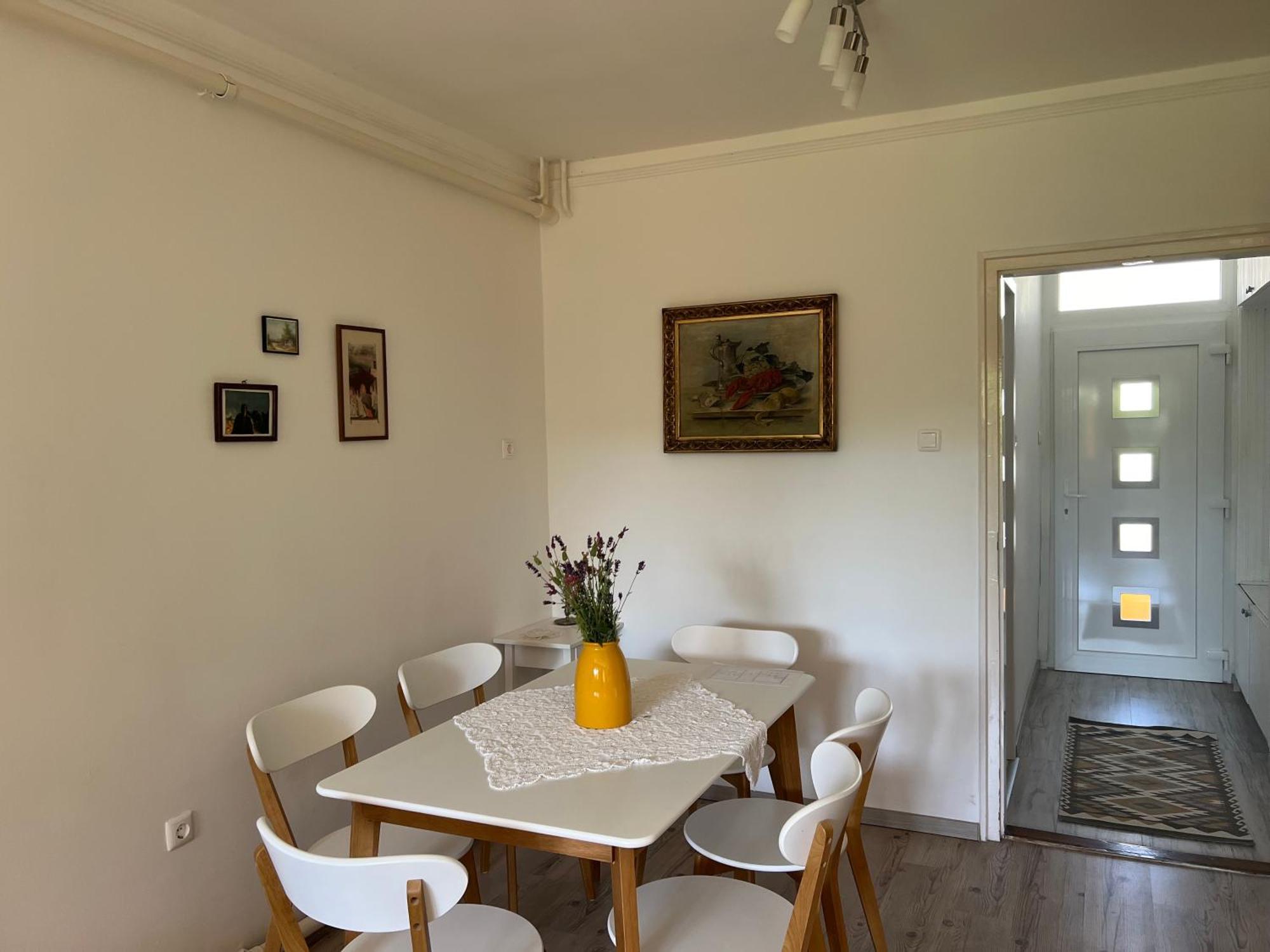 Jo Hely Apartment Balatonalmadi Bagian luar foto